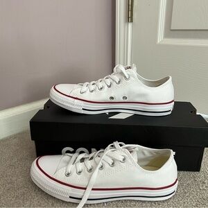 NEW with Box Converse All Stars in Optical White Sz 8